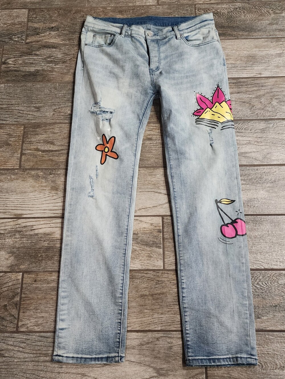 Dript Distressed Mens Graphic blue jeans with mountains, mushroom, flower 36x32